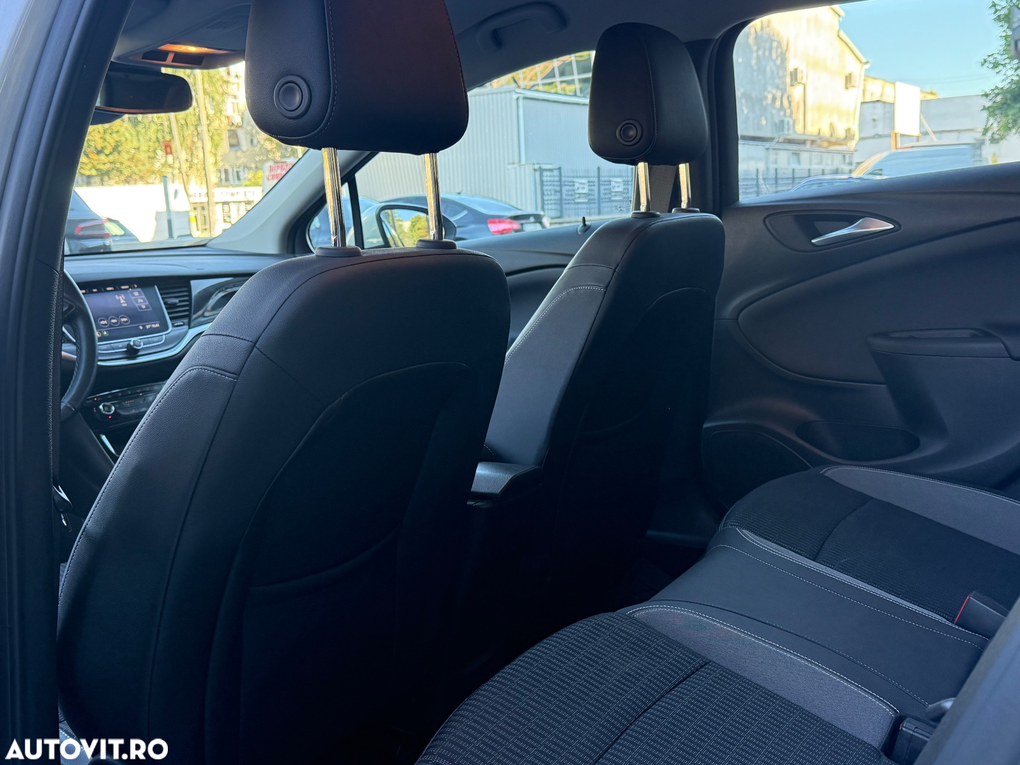 Opel Astra 1.5 D Start/Stop Sports Tourer 2020 - 11