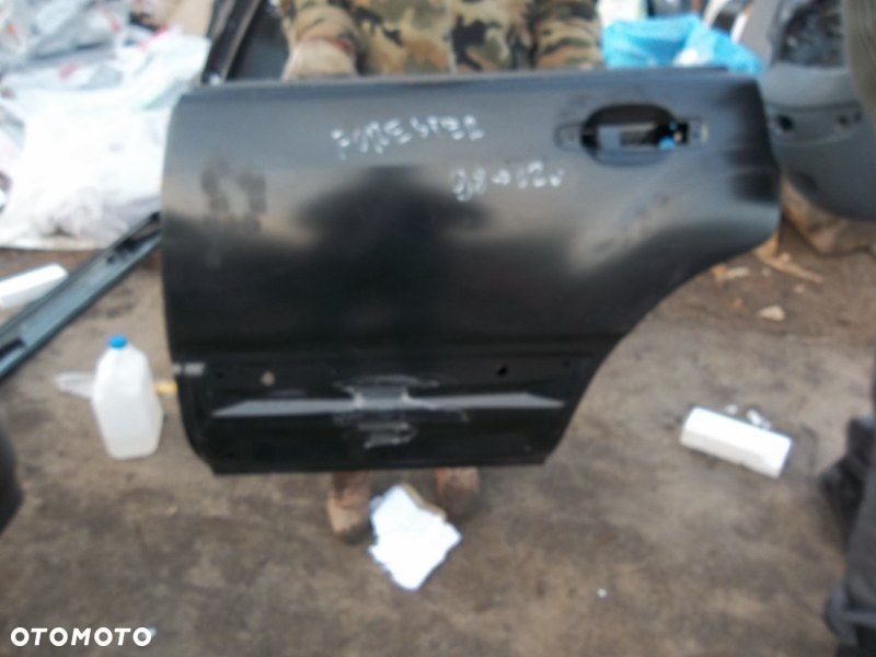 Subaru Forester 98-02r drzwi tył nowe oryginał - 1