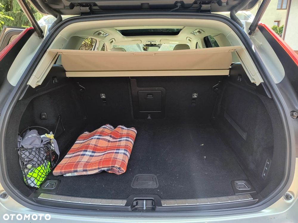 Volvo XC 60 T5 GPF AWD Inscription - 24