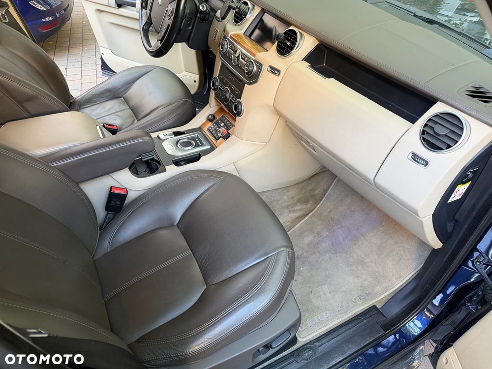 Land Rover Discovery 3.0 SD V6 HSE - 21