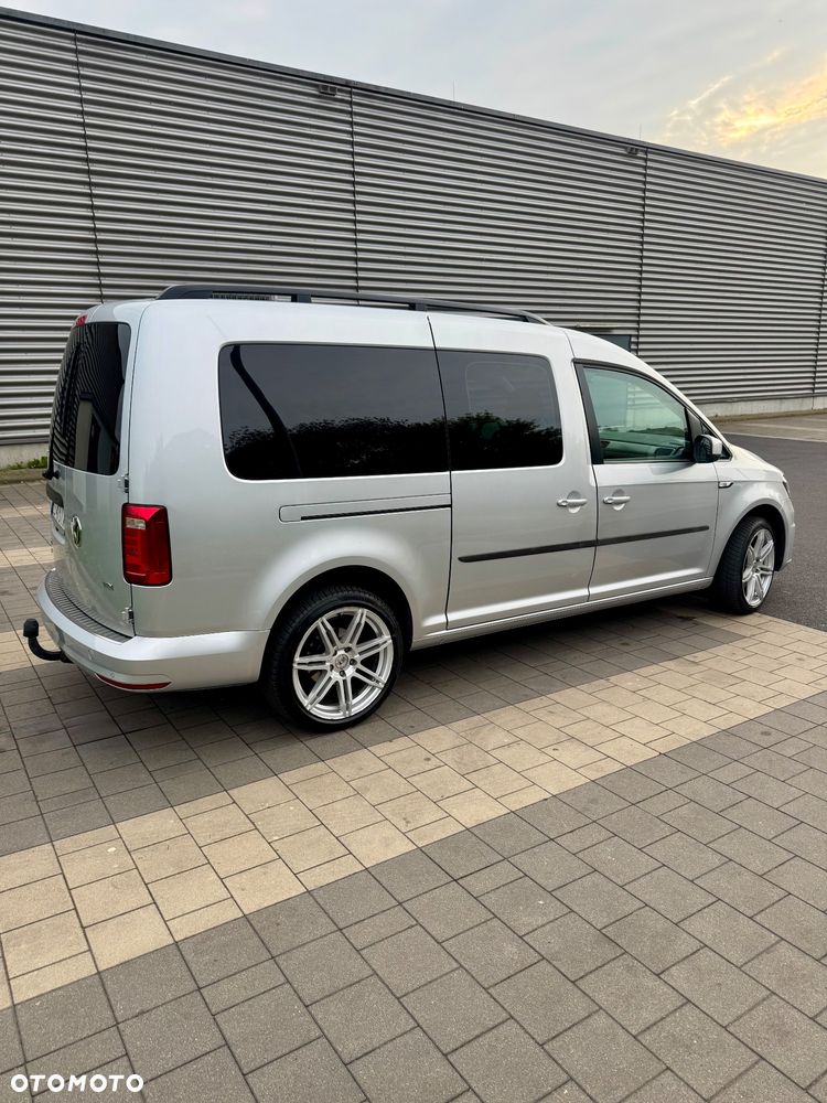 Volkswagen Caddy Maxi 2.0 TDI Comfortline - 11