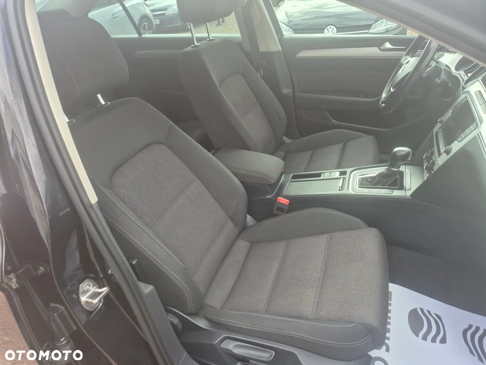 Volkswagen Passat 1.8 TSI BMT Comfortline DSG - 16