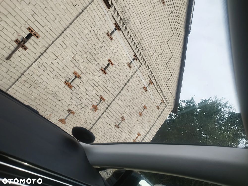 Volkswagen Passat Variant 2.0 TDI BMT Highline DSG - 27