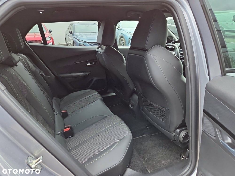 Peugeot 2008 1.2 PureTech GT S&S EAT8 - 13