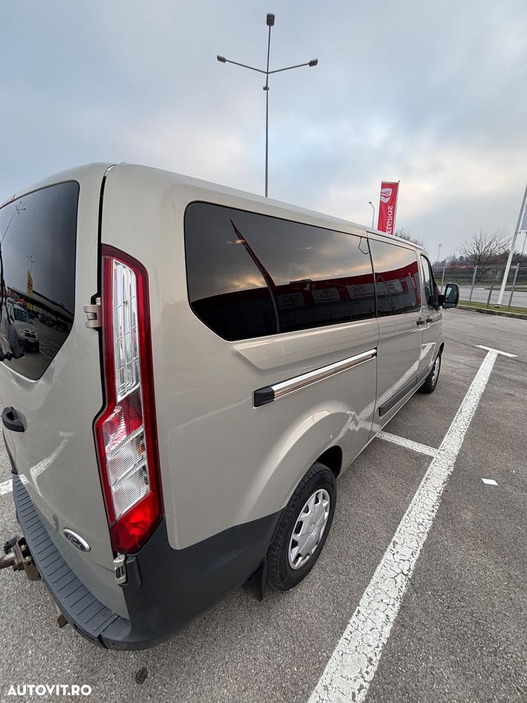 Ford Transit Custom Bus 310 2.0 TDCI LWB L2H1 Limited - 2
