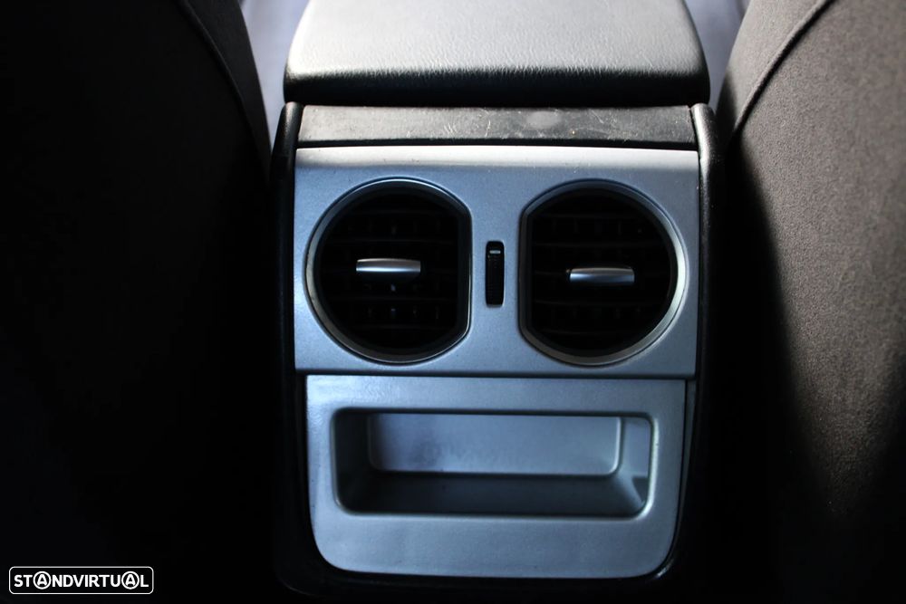 Alfa Romeo 159 1.9 JTDM 16V - 45