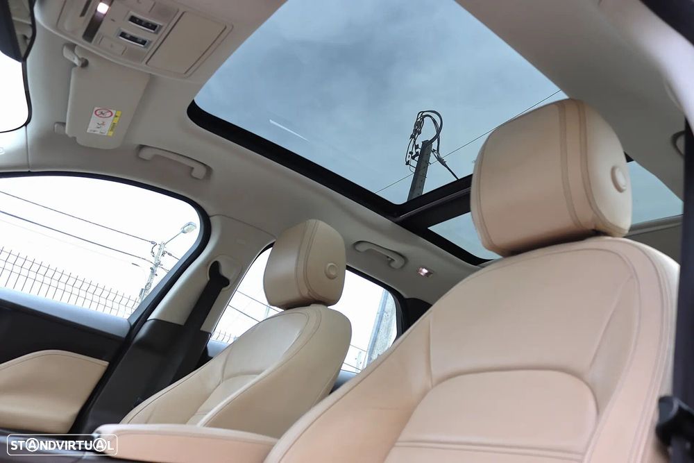 Jaguar F-Pace 20d Aut. Prestige - 6