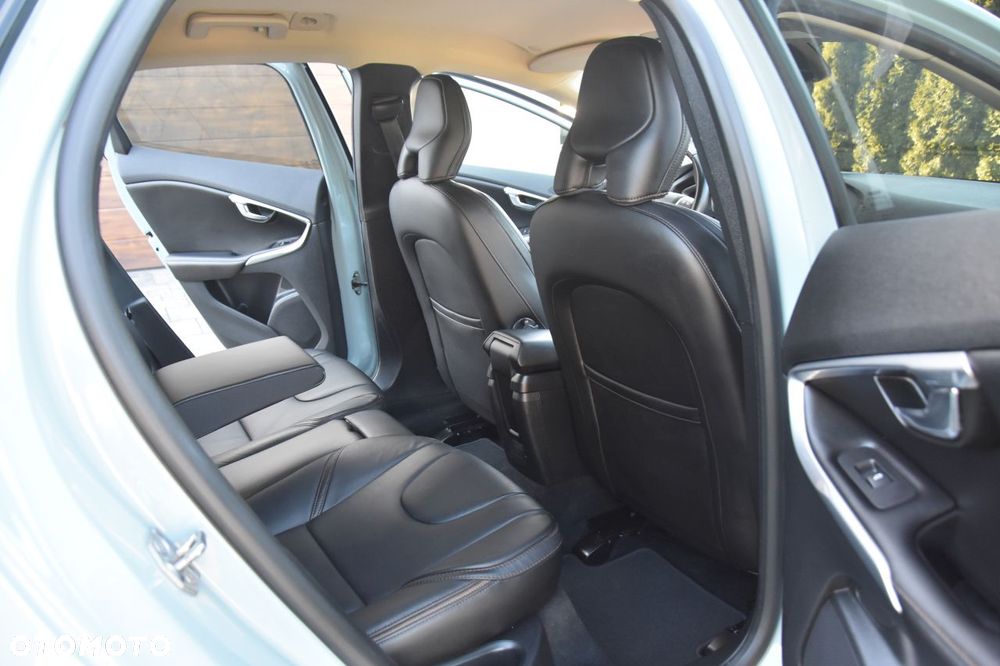 Volvo V40 Cross Country D2 Drive-E Summum - 21