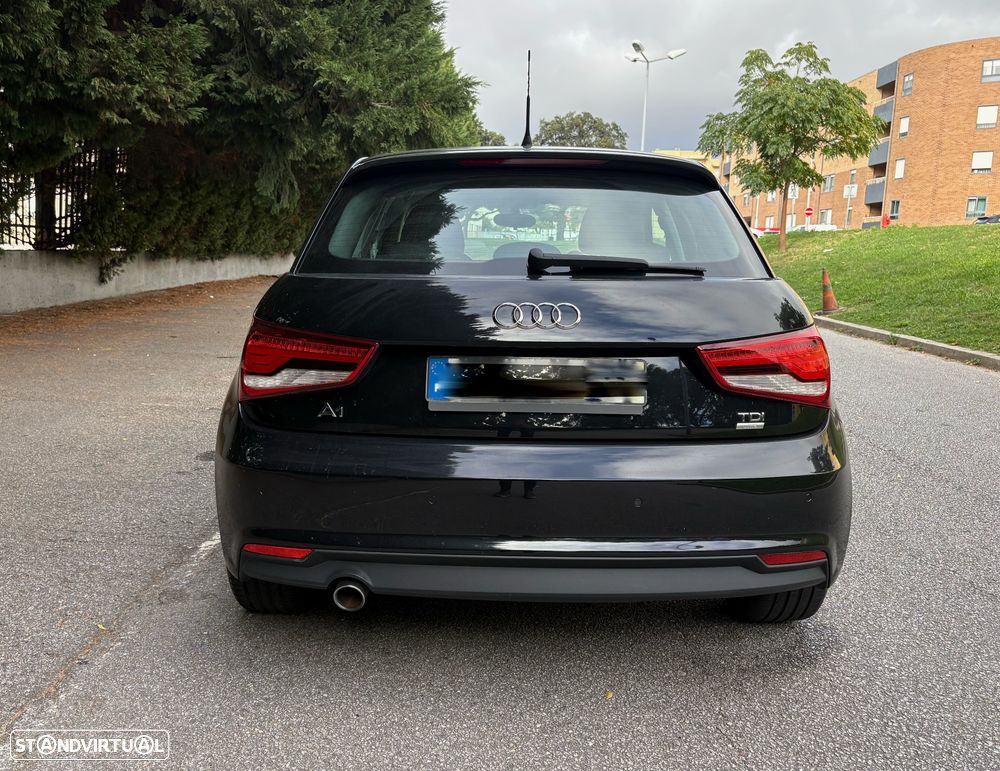 Audi A1 Sportback 1.4 TDI Sport S tronic - 24