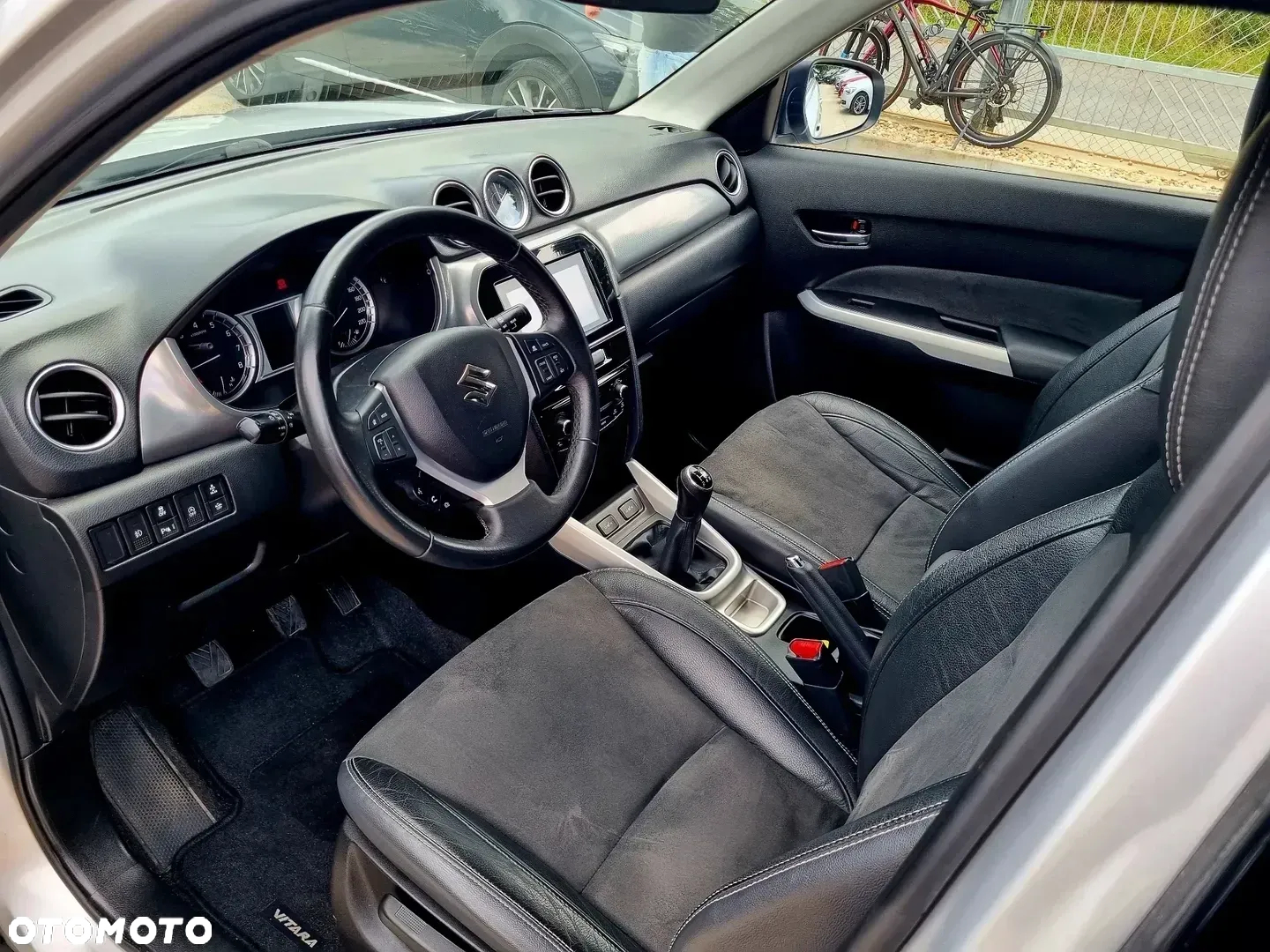 Suzuki Vitara 1.6 Premium 2WD - 12