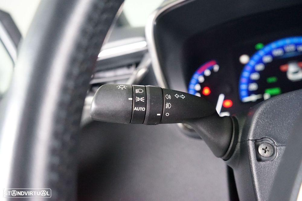Toyota Corolla 1.8 Hybrid Active - 26