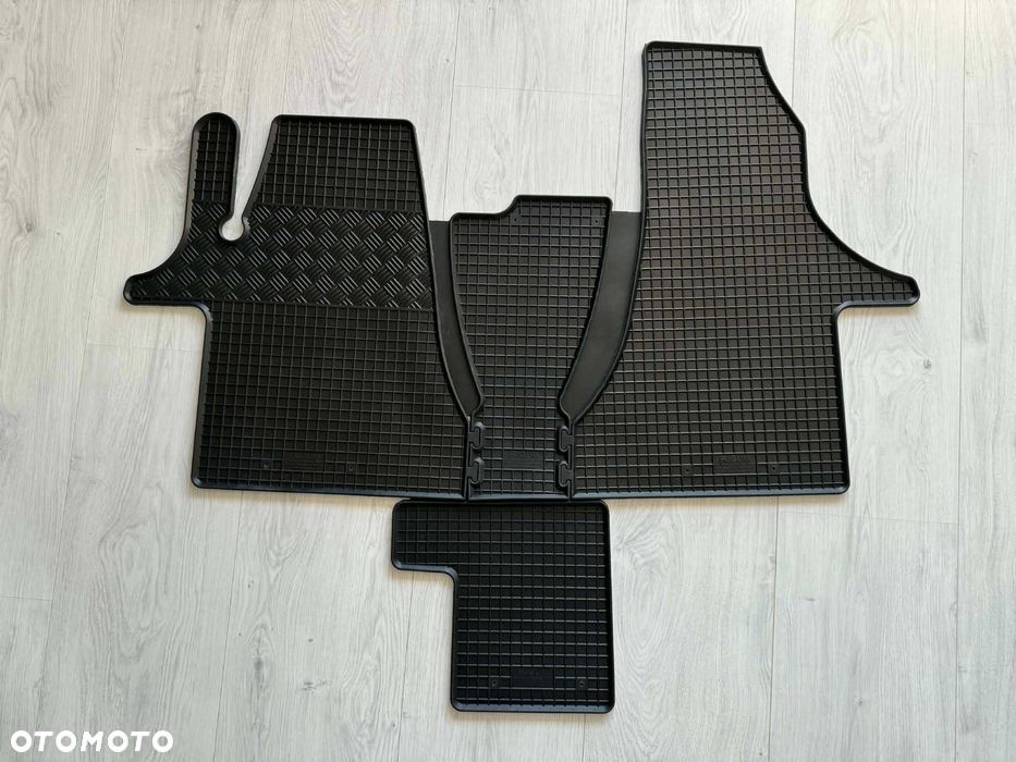 Dywaniki Gumowe VW Volkswagen MULTIVAN T5 T6 T6.1  Dopasowane Rzędy - 3