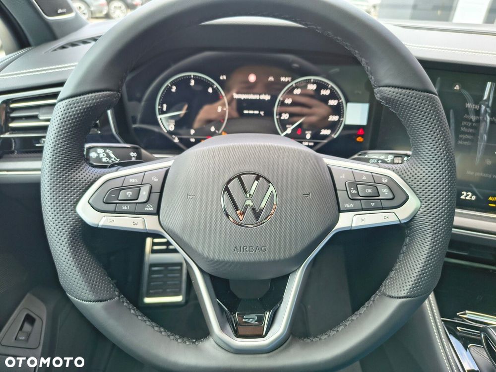 Volkswagen Touareg - 20