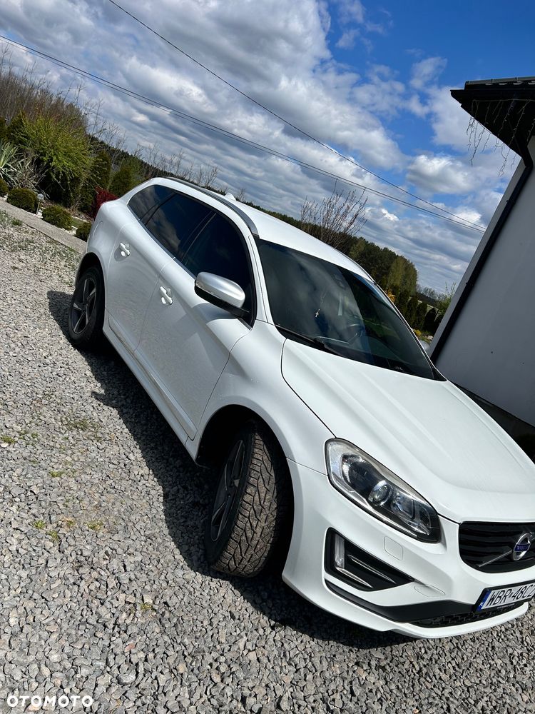 Volvo XC 60 - 4
