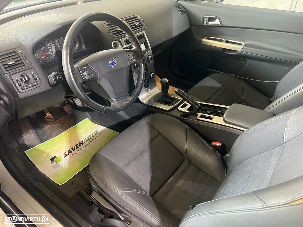 Volvo C30 1.6 D - 13