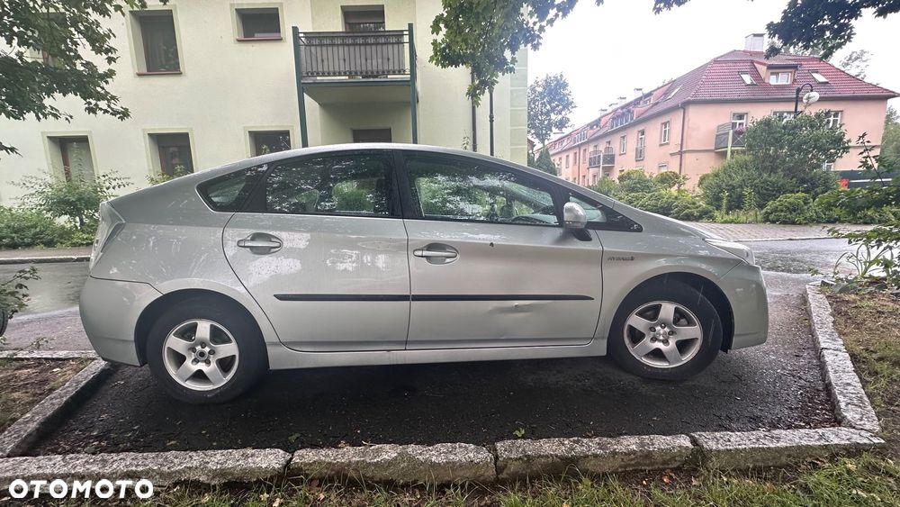Toyota Prius - 7