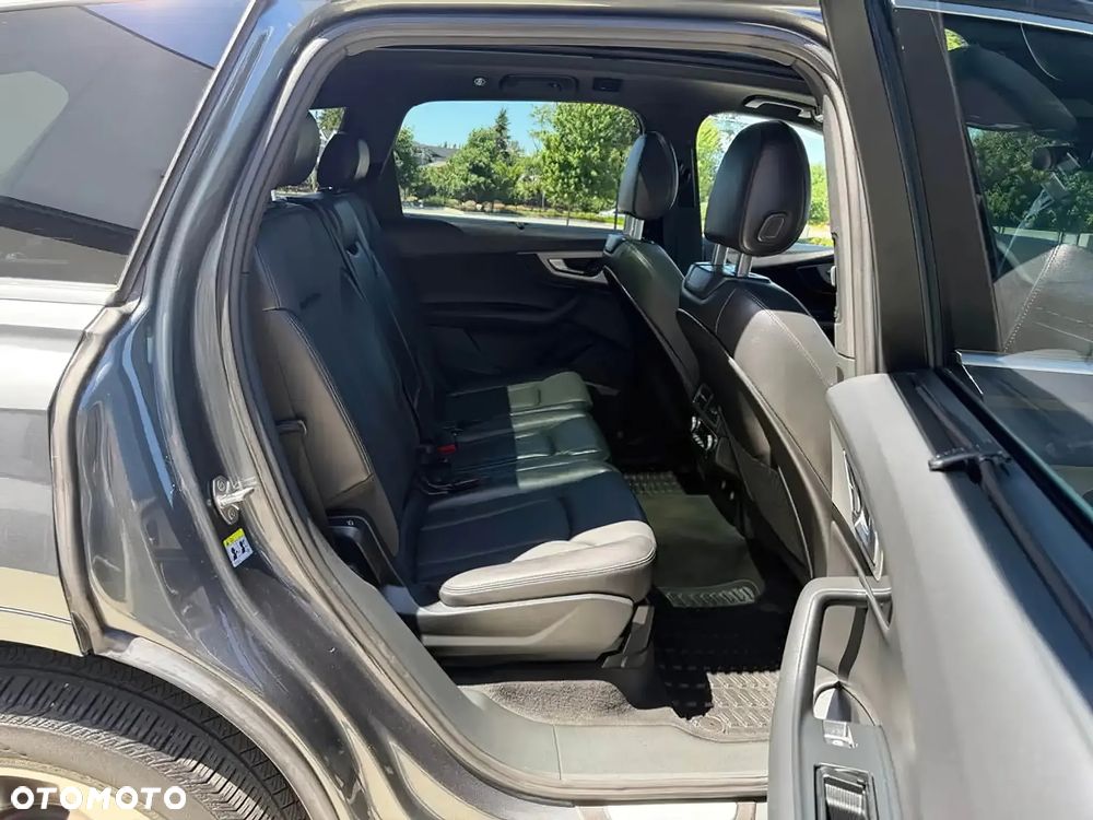 Audi Q7 3.0 TFSI Quattro Tiptronic - 13