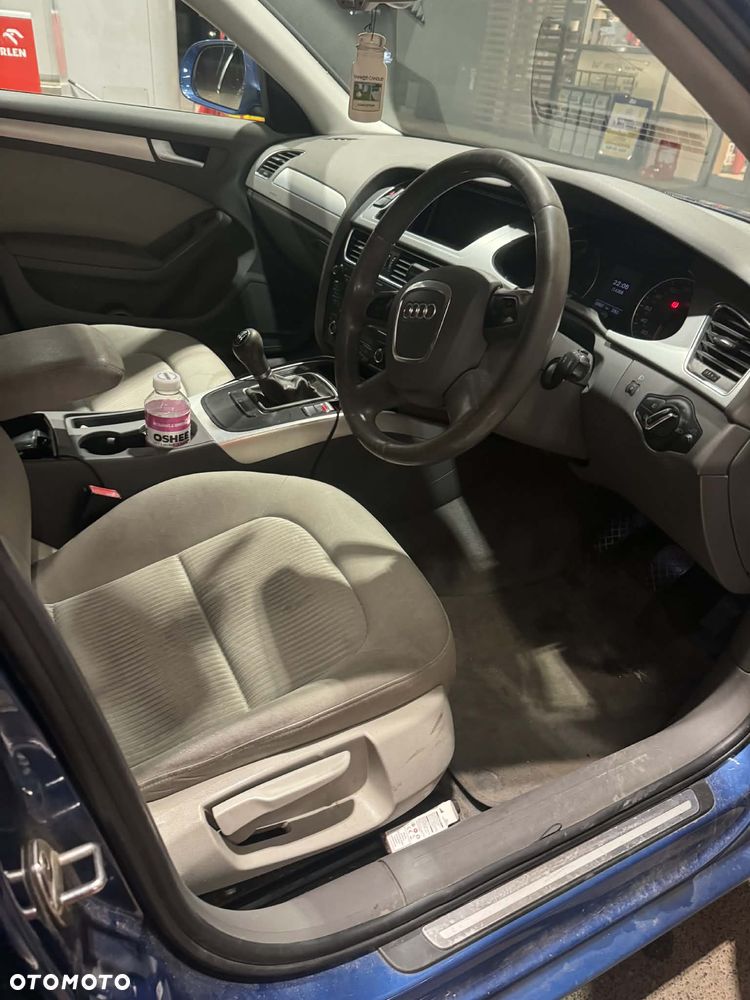 Audi A4 Limousine 2.0 TDI DPF Attraction - 5