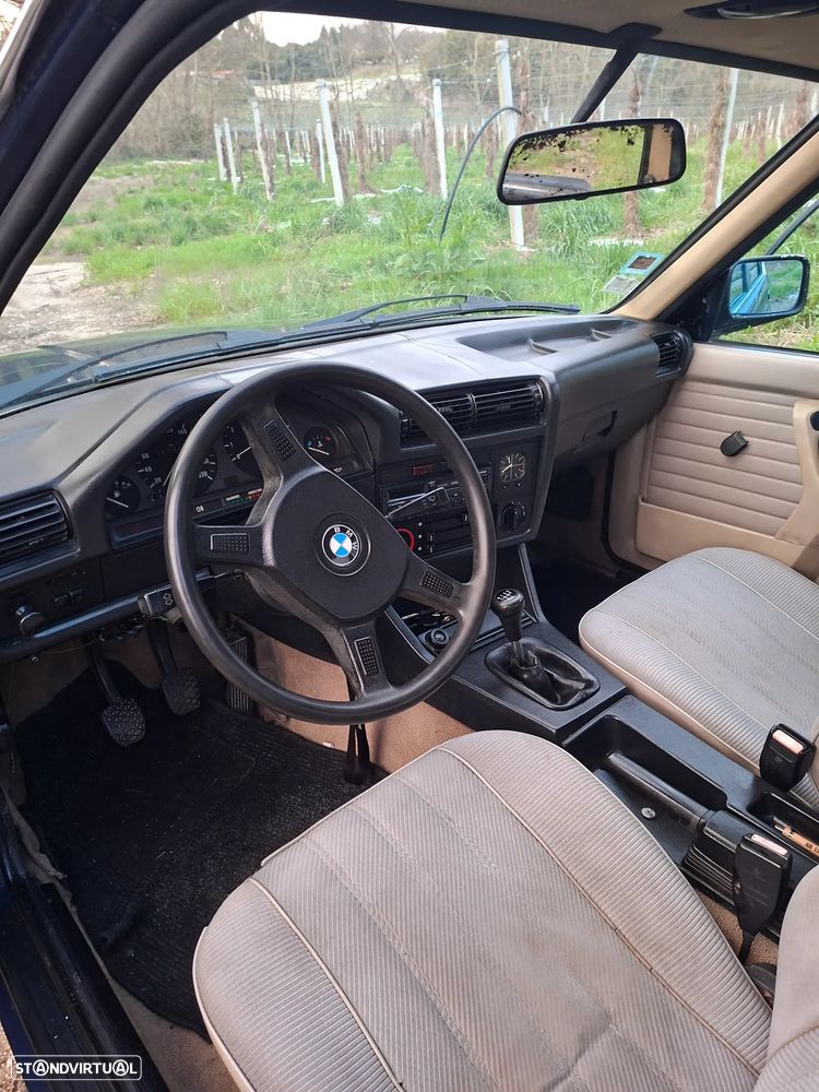 BMW 318 i - 9