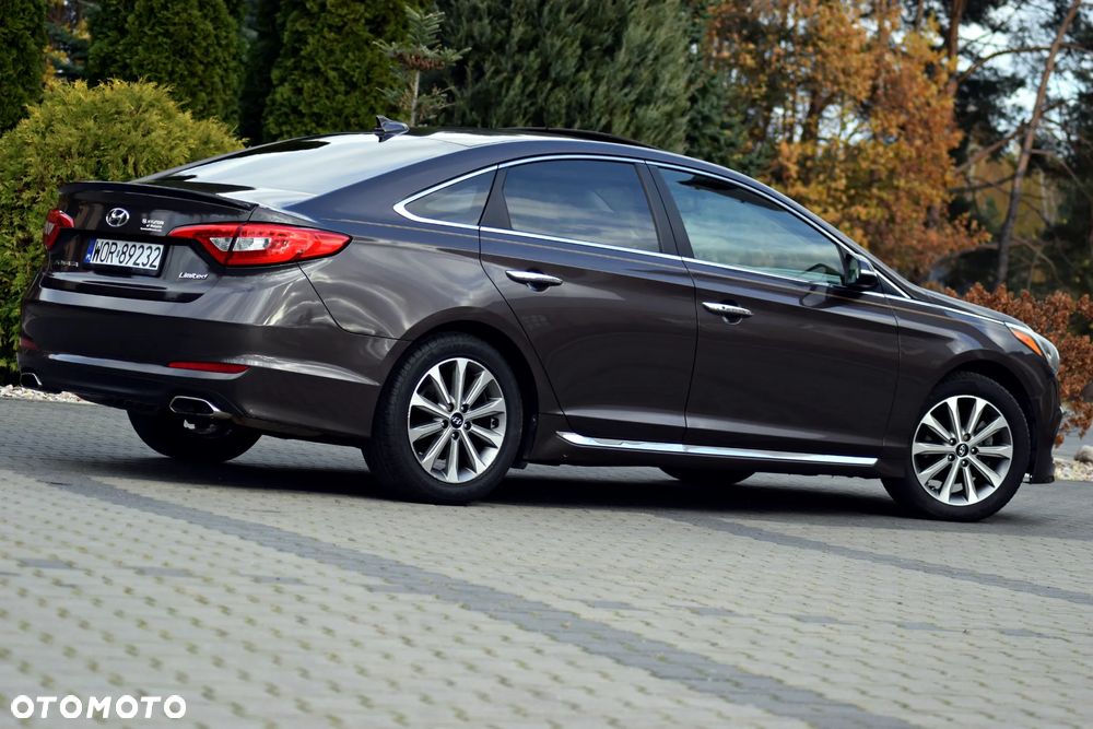 Hyundai Sonata - 18