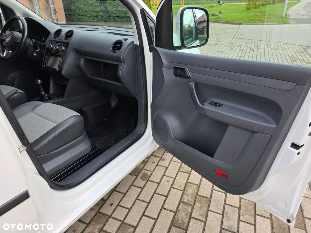 Volkswagen Caddy - 22