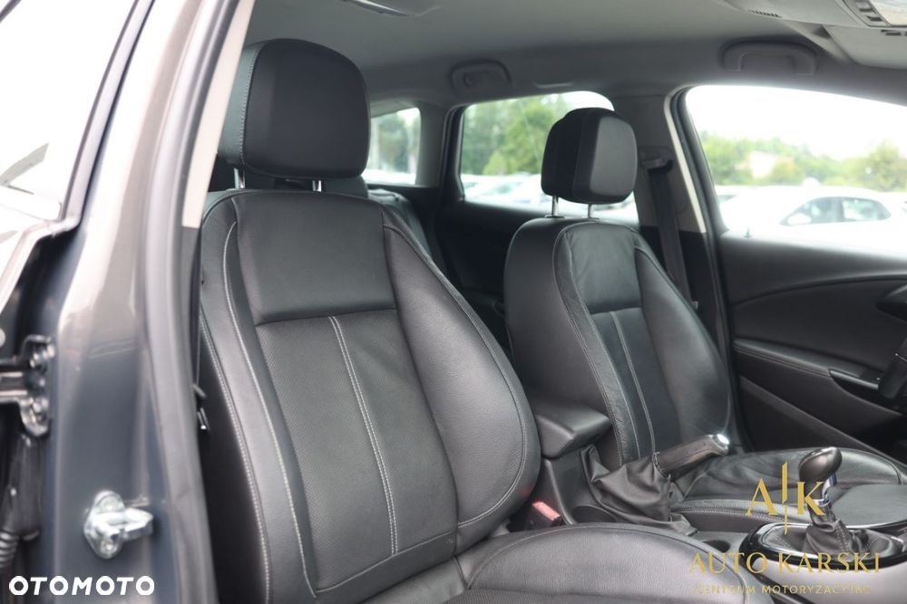 Opel Astra - 35