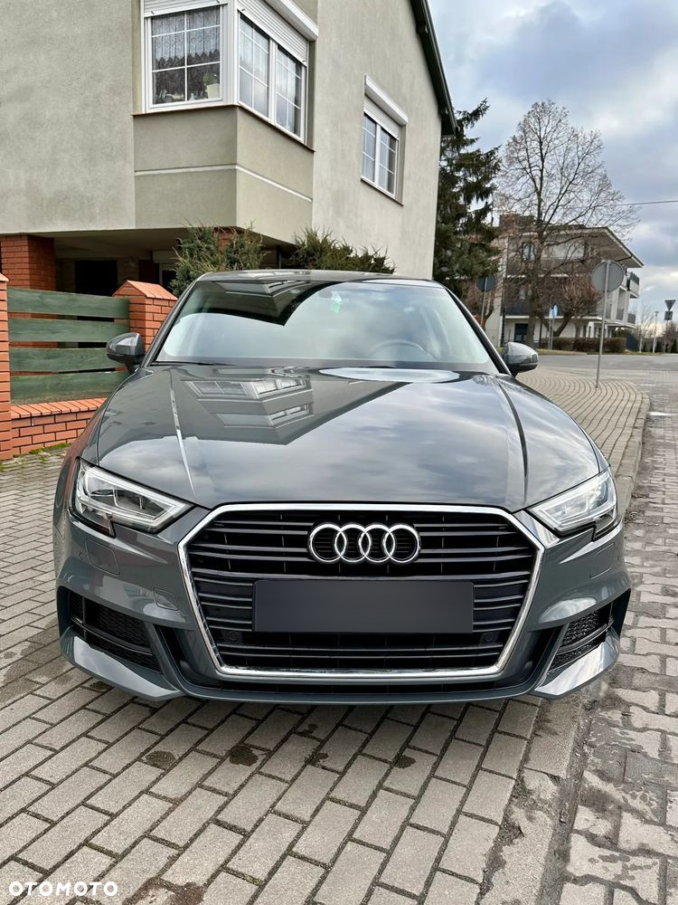 Audi A3 35 TFSI S tronic - 2