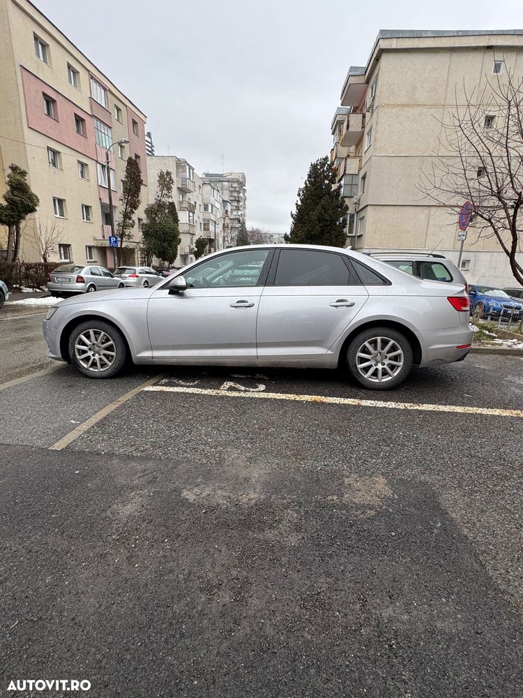 Audi A4 2.0 TDI ultra S tronic - 9
