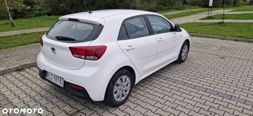 Kia Rio 1.2 M - 5