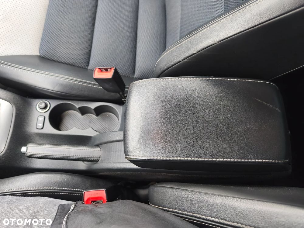 Skoda Octavia 2.0 TDI DPF RS - 30