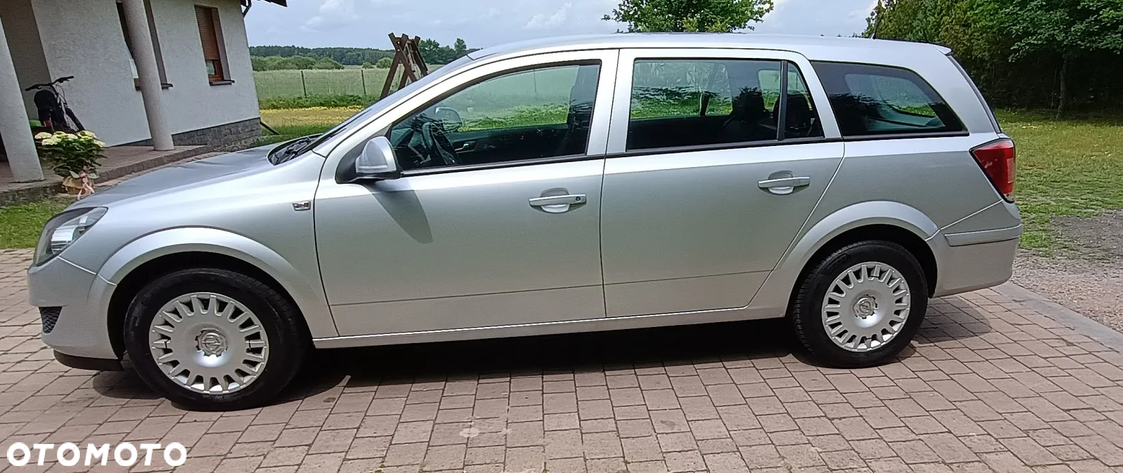 Opel Astra III 1.6 - 12