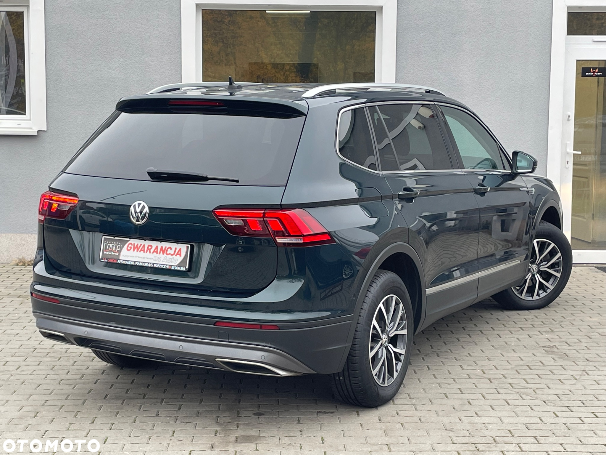 Volkswagen Tiguan Allspace 2.0 TDI Elegance DSG - 3