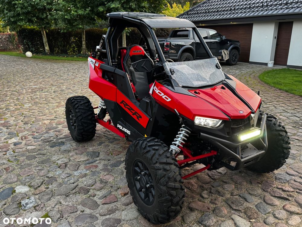 Polaris RZR - 16