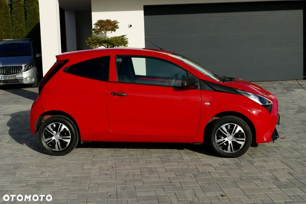 Toyota Aygo X 1.0 VVT-i X-play - 17