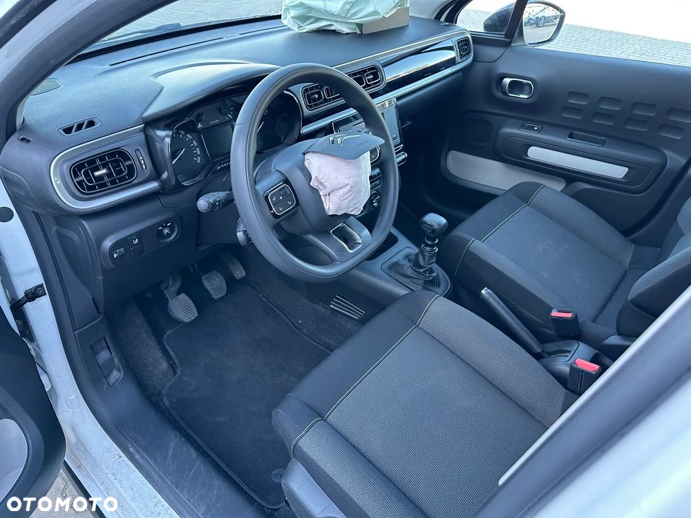Citroën C3 BlueHDi 100 S&S PLUS - 8