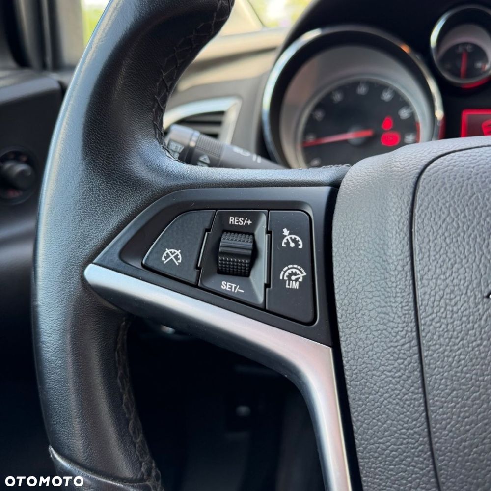 Opel Astra - 23