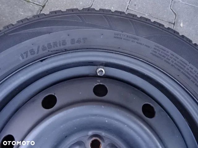 4x100x54 5Jx15 ET40 Koła zimowe 15 do Suzuki z czujnikami ciśnienia - 5