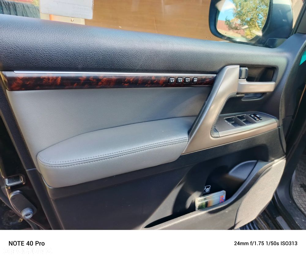 Toyota Land Cruiser LC 4.5 V8 D-4D Prestige 7os - 22