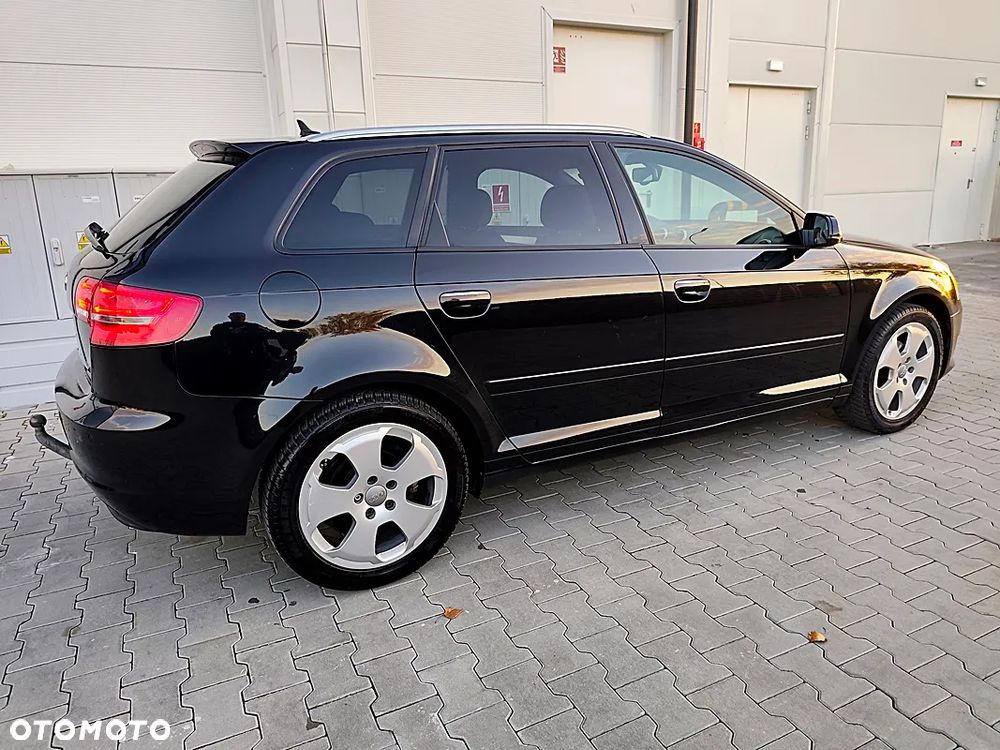 Audi A3 Sportback - 6