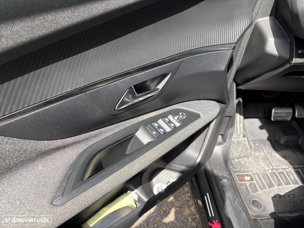 Peugeot 3008 BlueHDi 130 Stop & Start EAT8 Allure - 6