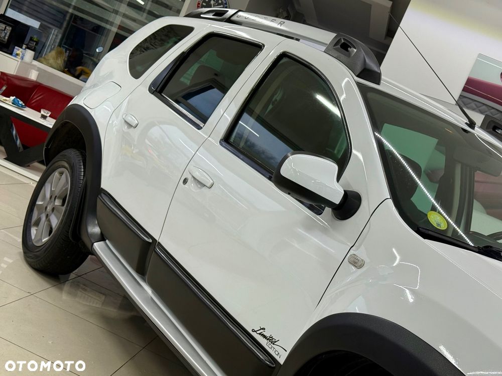 Dacia Duster 1.5 dCi Laureate - 33