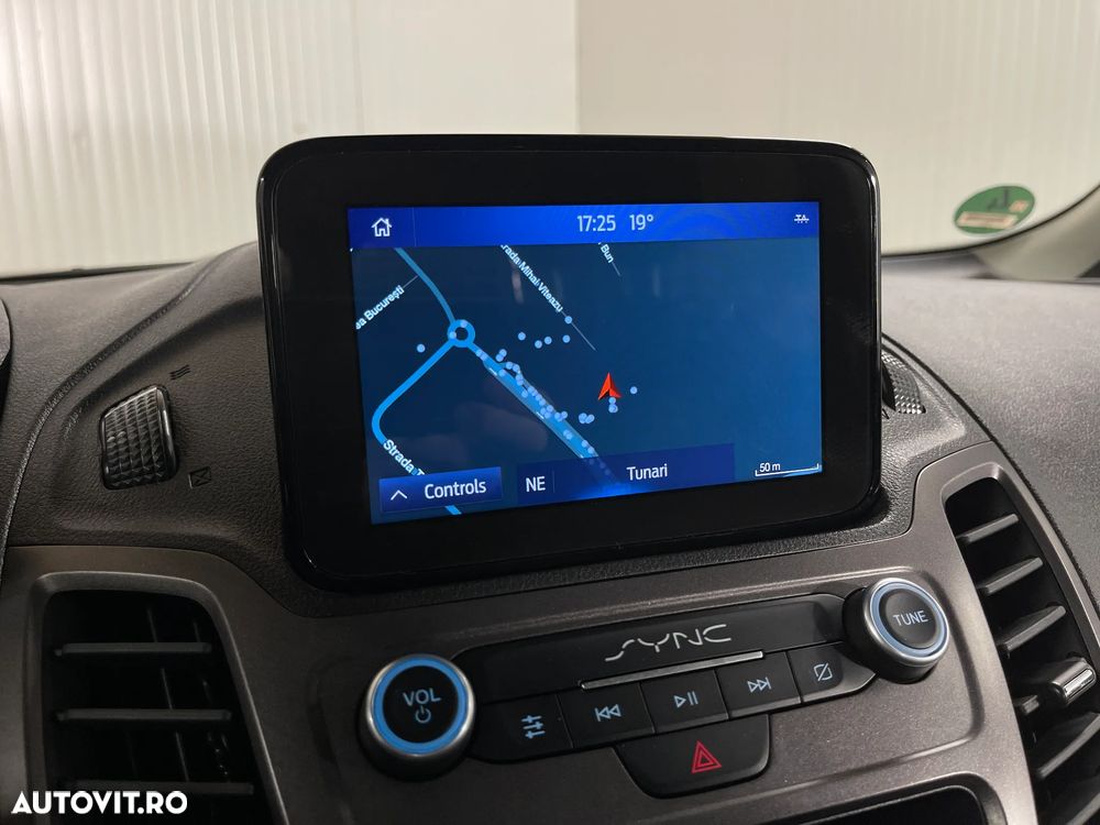 Ford Transit Connect 1.5 EcoBlue 120CP 6MT Kombi Commercial L2 Trend - 17