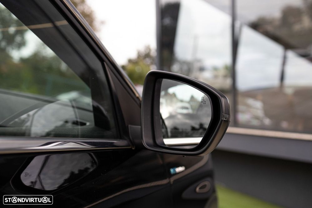 Peugeot 3008 1.6 Hybrid4 GT Pack e-EAT8 - 51