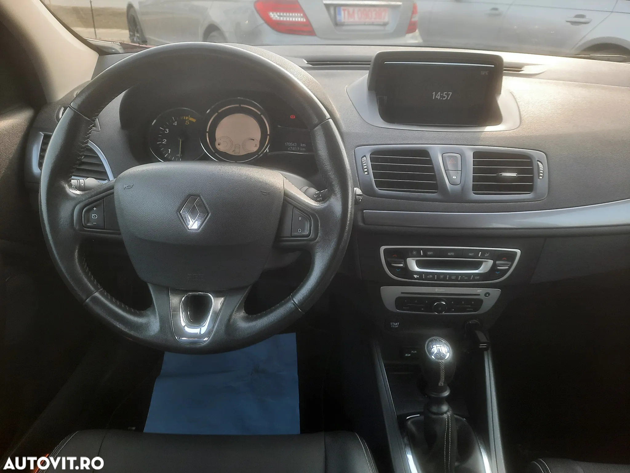 Renault Megane ENERGY dCi Zen - 12