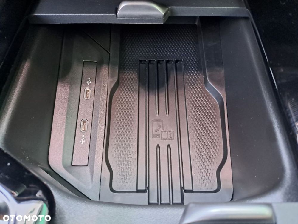 Skoda Superb 2.0 TSI Drive DSG - 13