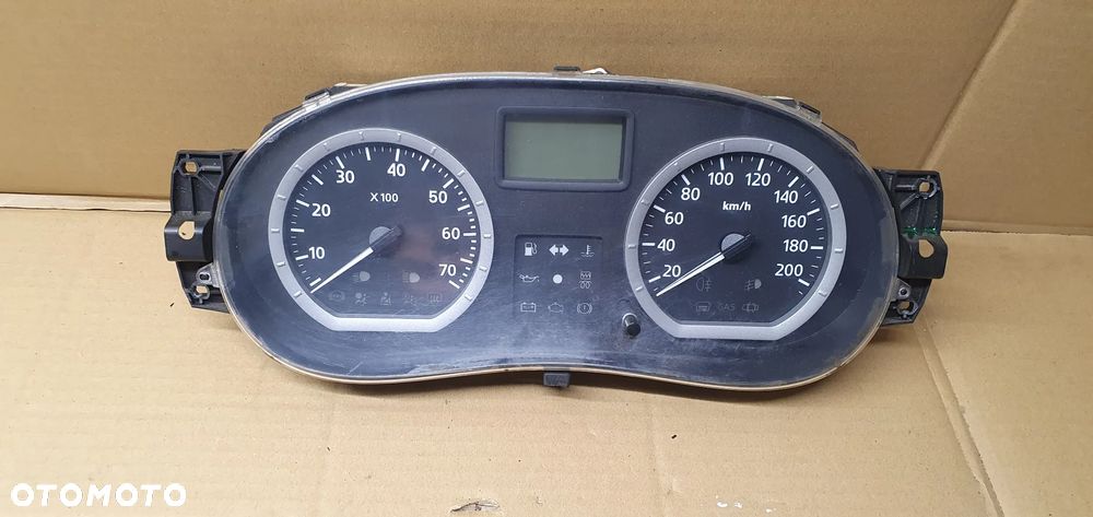 Licznik zegary oryginał Dacia Logan I 1.5 DCI P8200752820 - 1