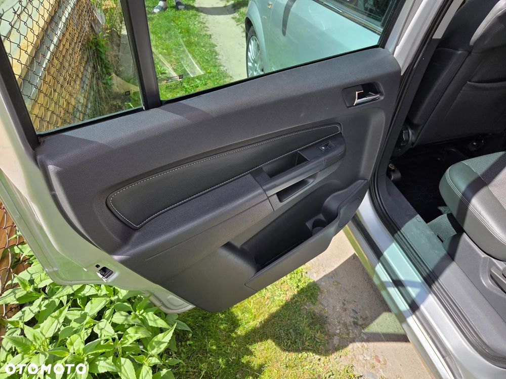 Opel Zafira 1.9 CDTI Edition - 18