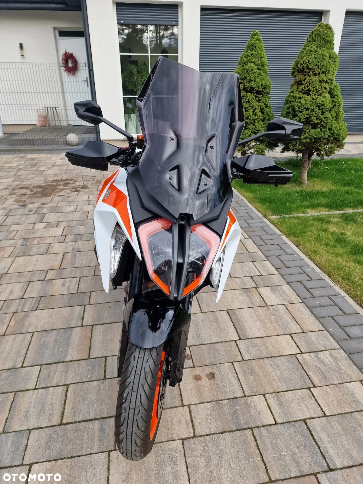 KTM Super Duke - 25