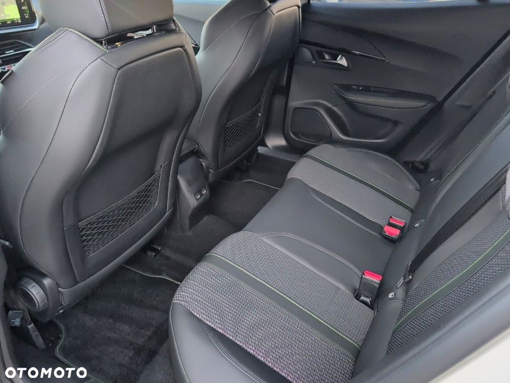 Peugeot 2008 1.5 BlueHDi GT S&S EAT8 - 10