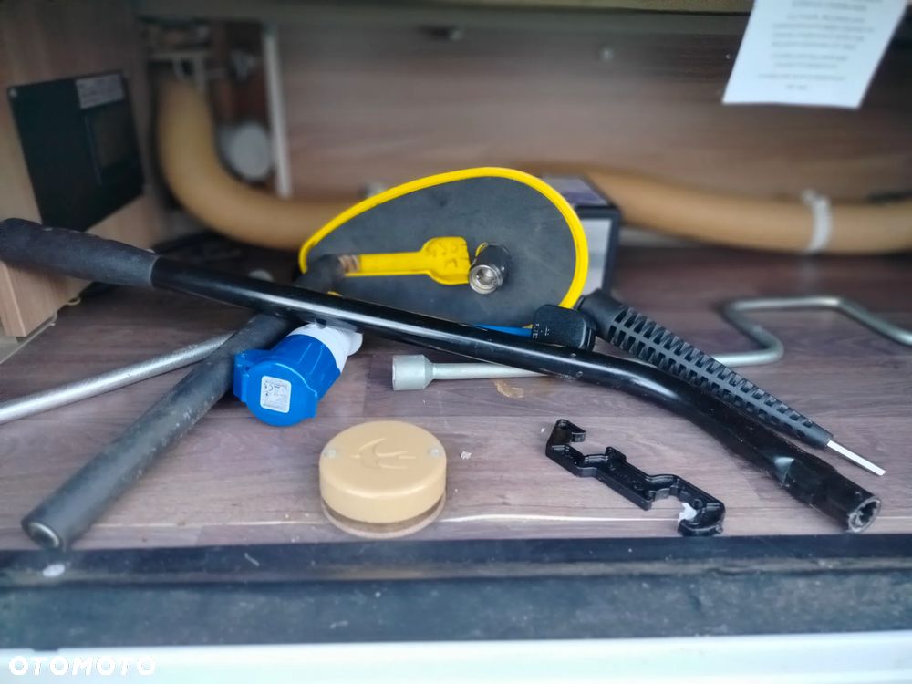 SWIFT Charisma 470 - 35